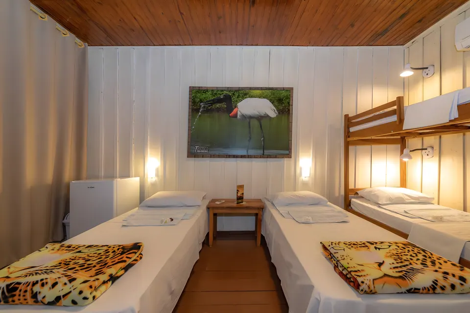 Room with single beds